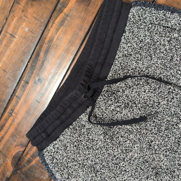 Alala textured retreat joggers - Picture 5 of 10
